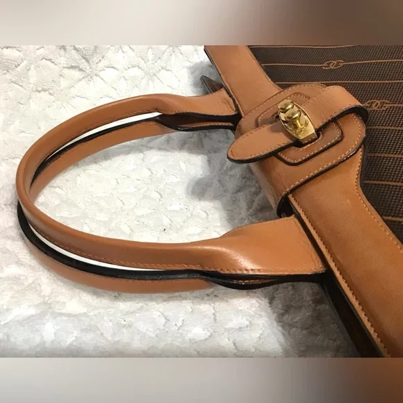 Gucci Shooting Star Top Handle 2 Way Tote - Picture 10 of 14